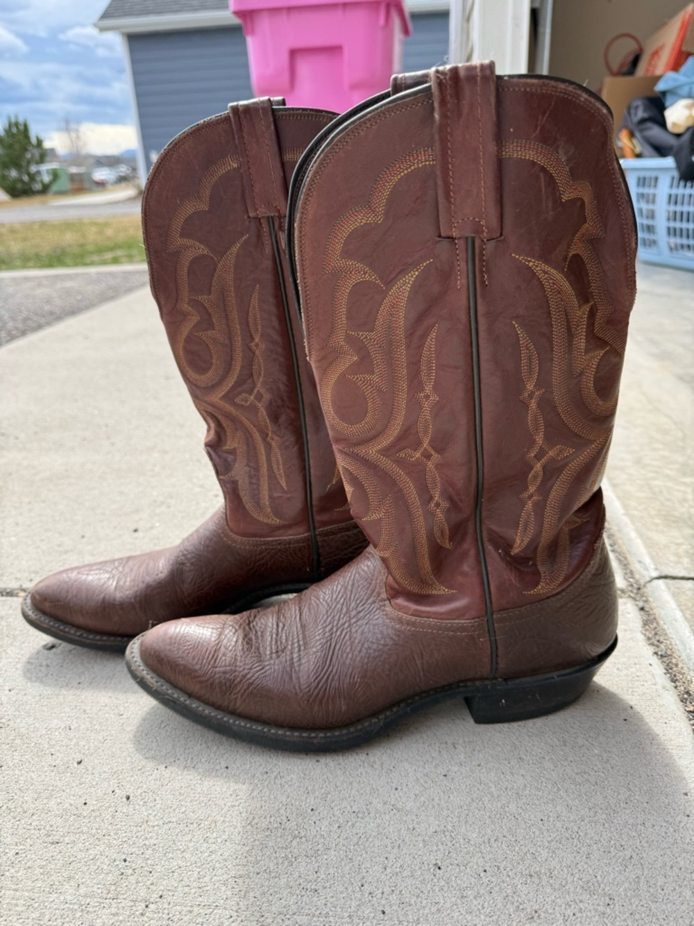 Nocona Brown Embroidered Western Cowboy Boots